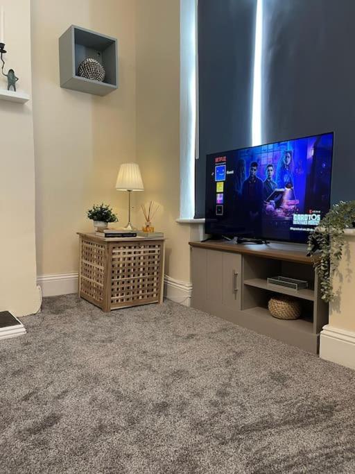 Cosy Home In Reading, Berkshire Esterno foto